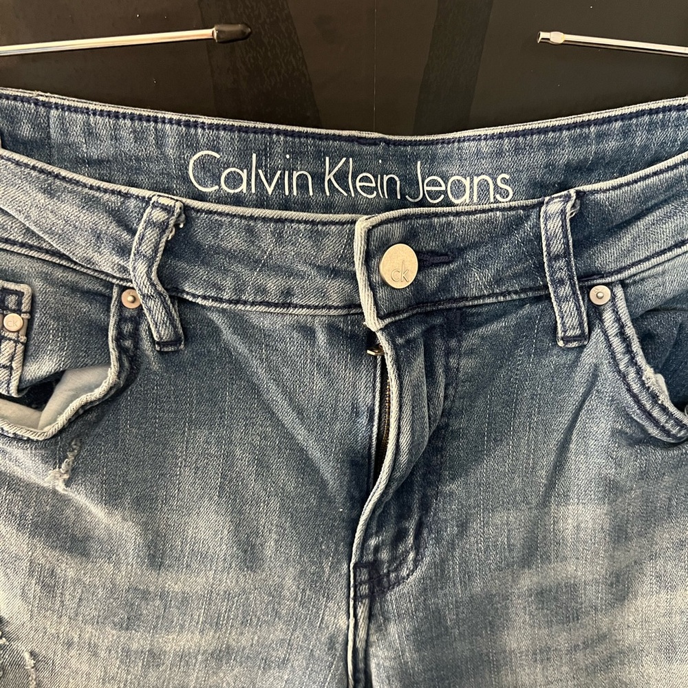 Calvin Klein Women's Distressed Blue Straight Leg Jeans - Picture 2 of 7